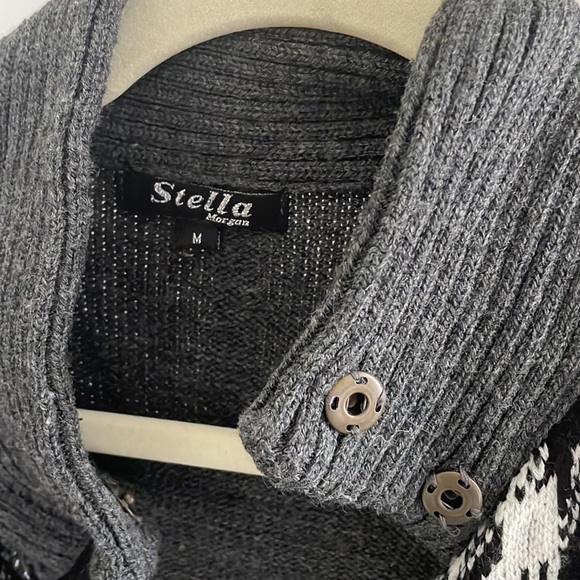 Unique black long winter cardigans/coat - Picture 2 of 3